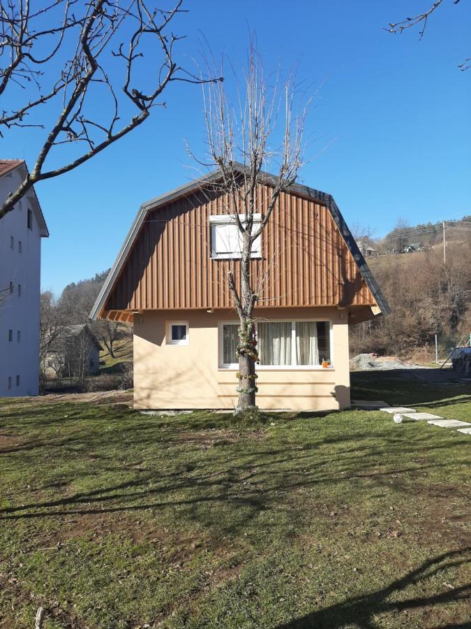 Laf Guest House Колашин Екстер'єр фото