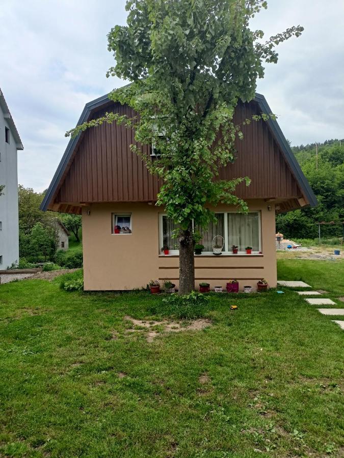 Laf Guest House Колашин Екстер'єр фото